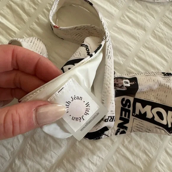 With Jean bathing suit - Picture 4 of 4